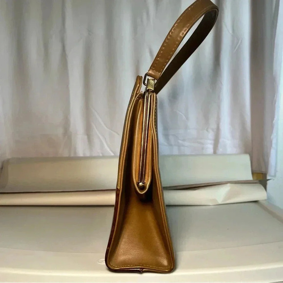 Vintage 60s Mod Bow Handbag by Air Step - Picture 2 of 14